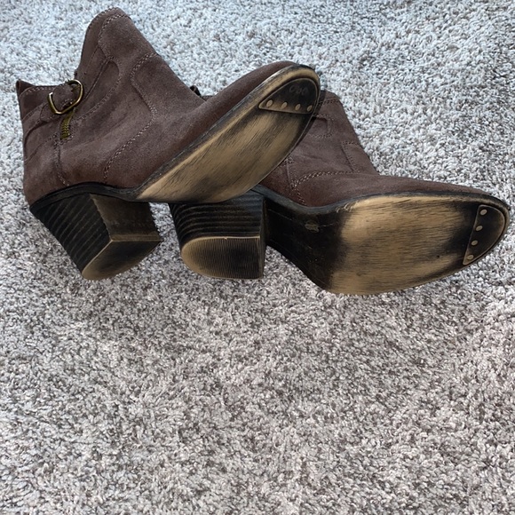 Lucky Brand Brown Leather Suede Zip Up/ buckle boots - Picture 6 of 9